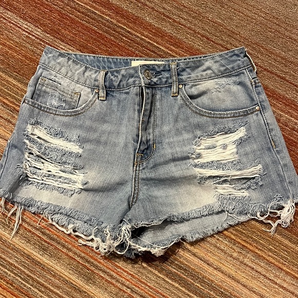 PacSun Pants - Pacsun High Rise Short Distressed